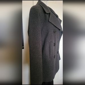 Woman's  Wool  Dress Coat Size 10/Gray
